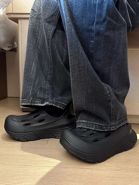 FoamFam unisex foam heightening clogs Ultra-Comfy & Breathable for doctors and nurses Stylish for Beach, Rainy Days & Urban Adventures